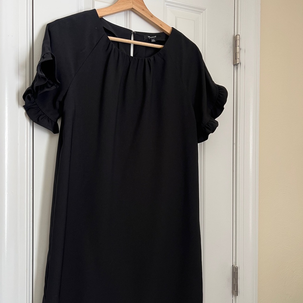Madewell Black Shift Dress with Ruffled Sleeves